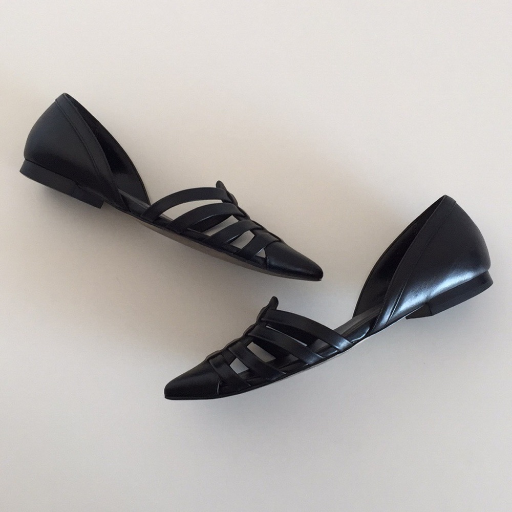 Cole Haan Jitney Flat in Black, Size 5